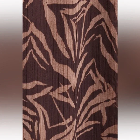 Chelsea28 Brown Long Sleeve Faux Wrap Dress - Picture 6 of 6